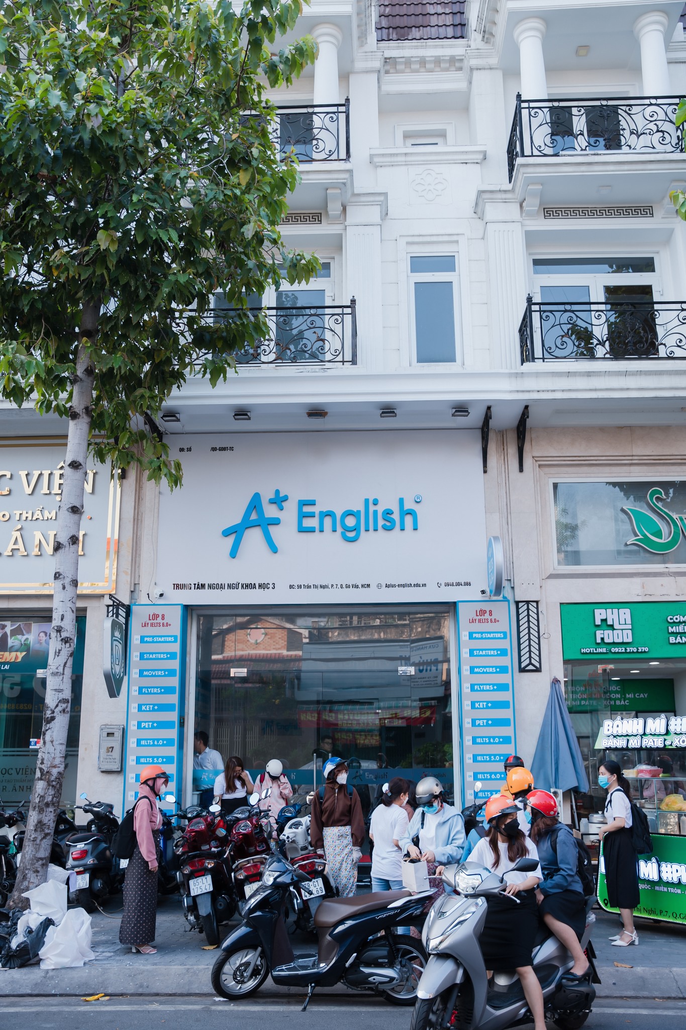 A+ English Trần thị nghỉ